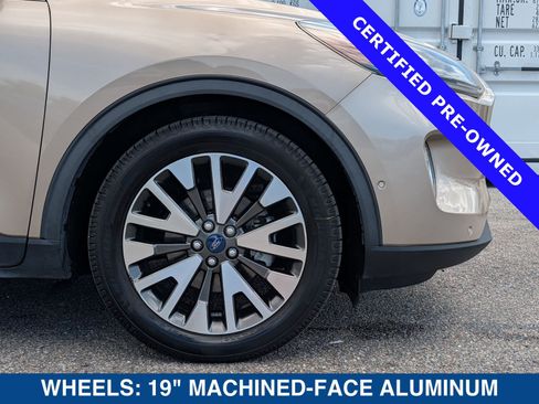 Certified 2020 Ford Escape Titanium FWD image 12
