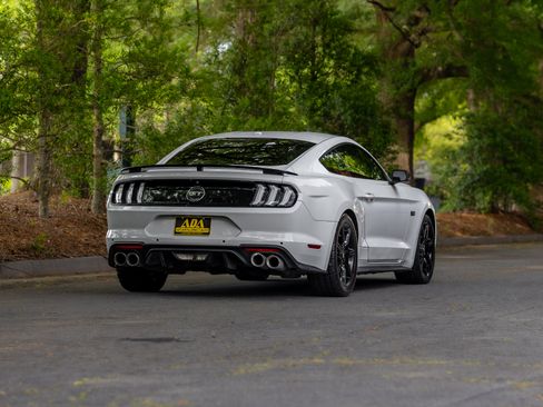 Used 2017 Ford Mustang GT Premium w/ Equipment Group 401A image 46