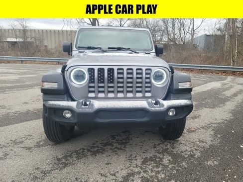 Used 2020 Jeep Wrangler Unlimited Sport S image 2
