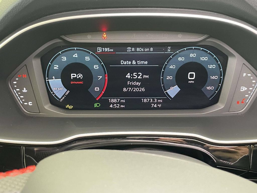 Used 2025 Audi Q3 2.0T Premium Plus w/ Premium Plus Package AWD/4WD image 44