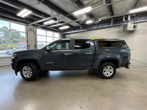 Used 2019 Chevrolet Colorado LT w/ Luxury Package, Chrome AWD/4WD image 2
