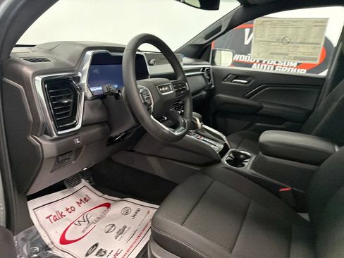New 2026 GMC Canyon Elevation w/ Convenience Package AWD/4WD image 9