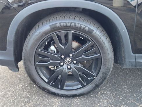 Certified 2020 Honda Pilot Black Edition image 6