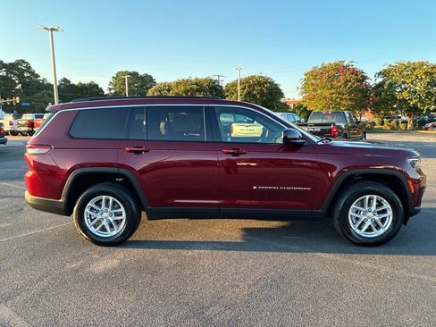 New 2025 Jeep Grand Cherokee L Laredo w/ Luxury Tech Group I AWD/4WD image 7
