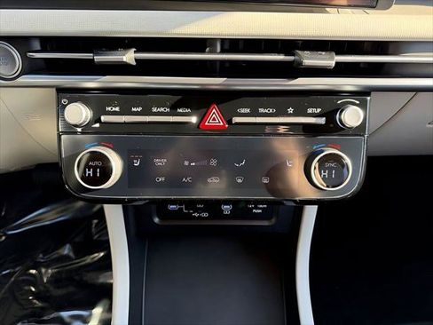 New 2026 Hyundai Tucson SEL image 24