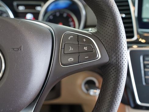 Used 2018 Mercedes-Benz GLE 350 4MATIC image 16