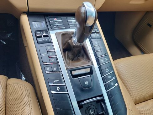 Used 2017 Porsche Macan S AWD/4WD image 31