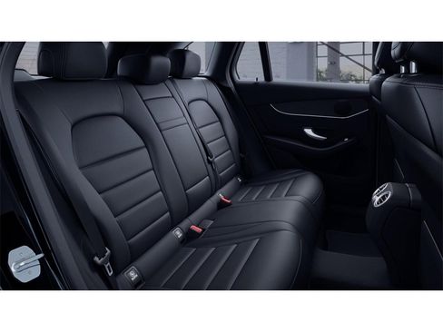 Certified 2022 Mercedes-Benz GLC 300 4MATIC image 5