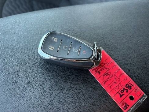 Used 2021 Chevrolet Equinox LT image 51