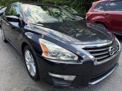 Used 2014 Nissan Altima 2.5 SV