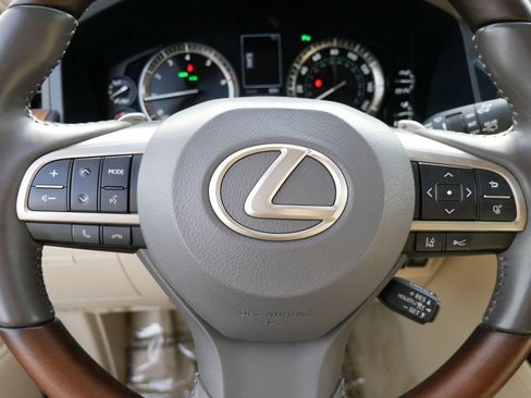 Certified 2021 Lexus LX 570 4WD w/ Luxury Package image 19