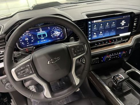 New 2026 Chevrolet Silverado 1500 LT Trail Boss AWD/4WD image 17