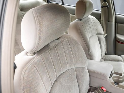 Used 2001 Buick Century Custom w/ Premium Pkg image 22