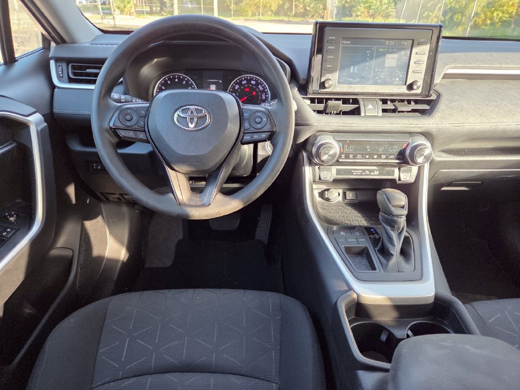 Certified 2021 Toyota RAV4 XLE FWD image 7