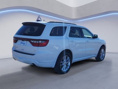 Used 2023 Dodge Durango GT image 5