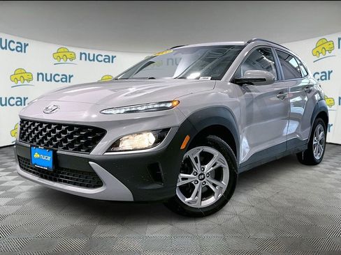Used 2023 Hyundai Kona SEL image 3
