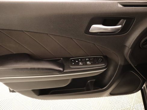 Used 2022 Dodge Charger SXT image 14