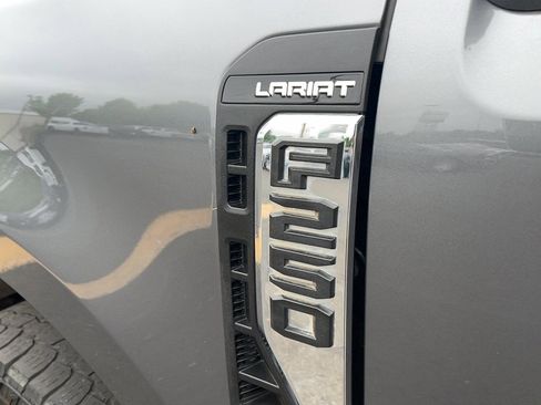 Used 2025 Ford F250 Lariat w/ FX4 Off-Road Package AWD/4WD image 7