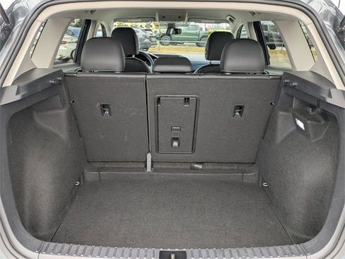 Used 2024 Volkswagen Taos SE image 24