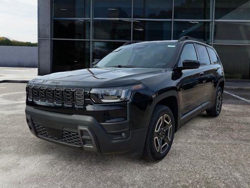 New 2026 Jeep Cherokee Limited image 3
