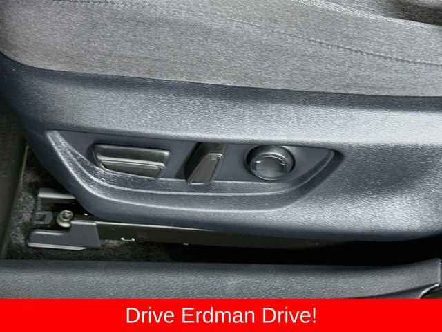 Used 2026 Toyota Camry LE w/ Convenience Package FWD image 12