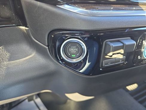 New 2026 GMC Sierra 1500 Elevation image 22