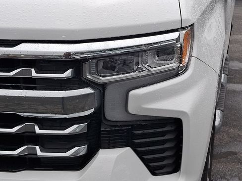 Used 2025 Chevrolet Silverado 1500 LTZ w/ LTZ Premium Package AWD/4WD image 9
