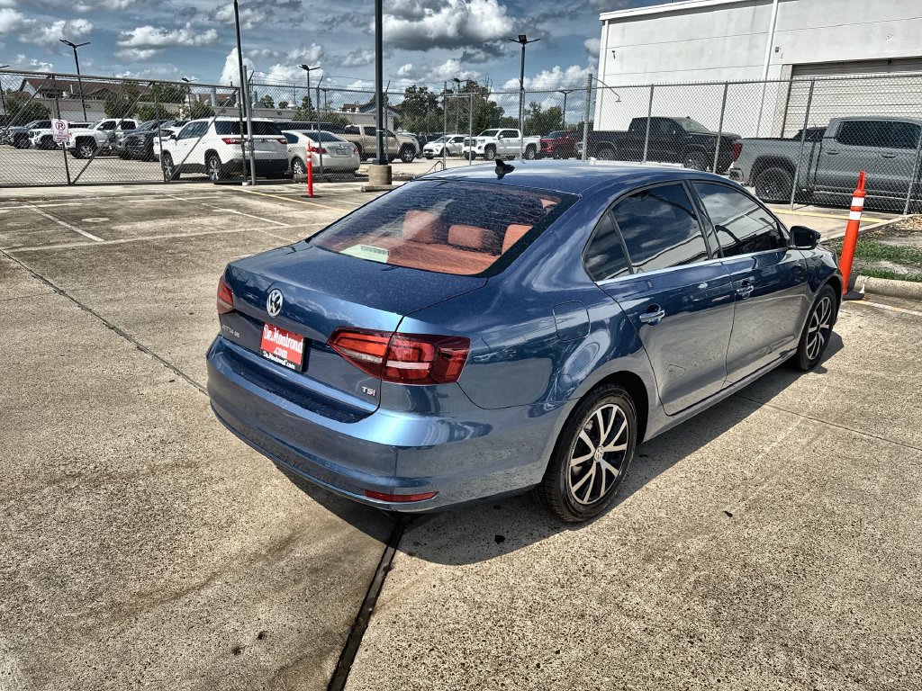 Used 2018 Volkswagen Jetta SE FWD image 11