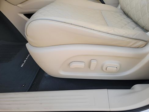 Used 2019 Nissan Murano Platinum image 20