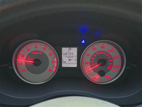 Used 2014 Subaru Impreza 2.0i Premium w/ All-Weather Package w/CVT image 3