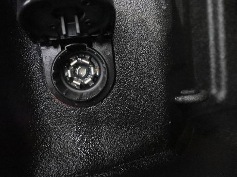 Used 2024 Chevrolet Silverado 2500 LT w/ Z71 Sport Edition image 36