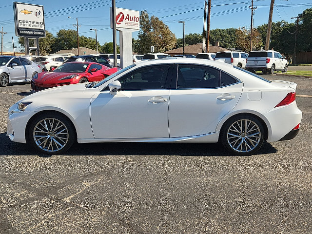 Used 2017 Lexus IS 200t RWD image 2