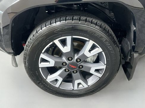 Used 2026 Toyota 4Runner TRD Sport Premium AWD/4WD image 32