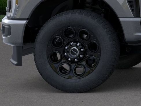 New 2026 Ford F250 XLT w/ XLT Premium Package AWD/4WD image 19