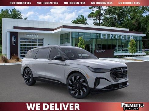 New 2026 Lincoln Nautilus Reserve w/ Jet Appearance Package image 7