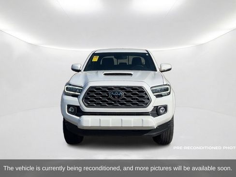 Used 2023 Toyota Tacoma TRD Sport w/ Advanced Technology Package AWD/4WD image 2