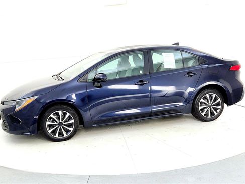 Certified 2024 Toyota Corolla LE image 3