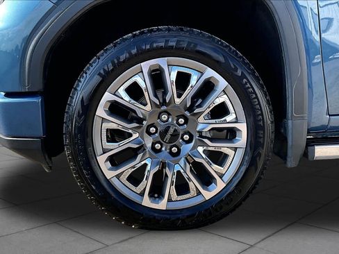 Used 2024 GMC Sierra 1500 Denali Ultimate AWD/4WD image 13