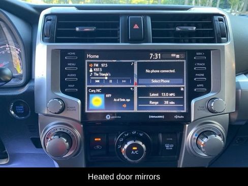 Used 2020 Toyota 4Runner SR5 Premium AWD/4WD image 13