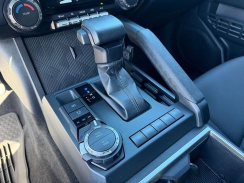 Used 2025 Toyota Tacoma SR5 image 15