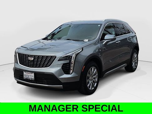 Used 2023 Cadillac XT4 Premium Luxury FWD image 7