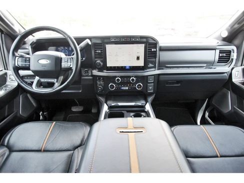 Used 2024 Ford F250 Platinum w/ FX4 Off-Road Package image 8