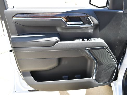 New 2026 GMC Sierra 1500 Elevation AWD/4WD image 12