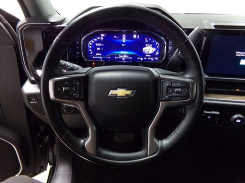 Used 2025 Chevrolet Silverado 1500 LT image 21
