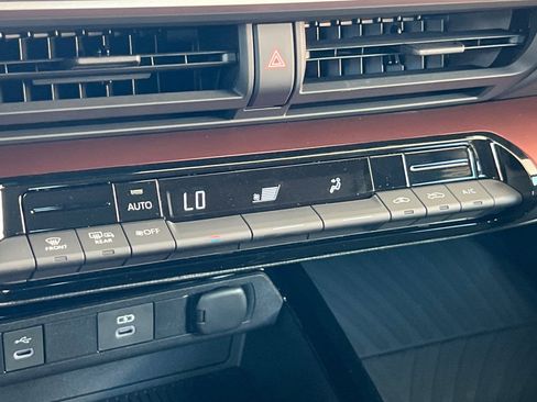 New 2026 Toyota Prius Plug-In Hybrid image 22