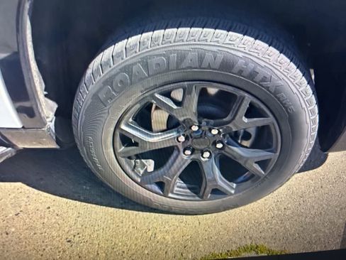 Used 2023 Jeep Wagoneer 2WD w/ Convenience Group I image 16