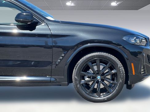 Used 2023 BMW X4 xDrive30i w/ M Sport Package AWD/4WD image 35