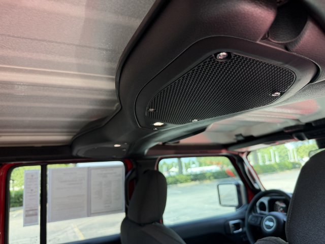 Used 2026 Jeep Wrangler Unlimited Sport AWD/4WD image 30