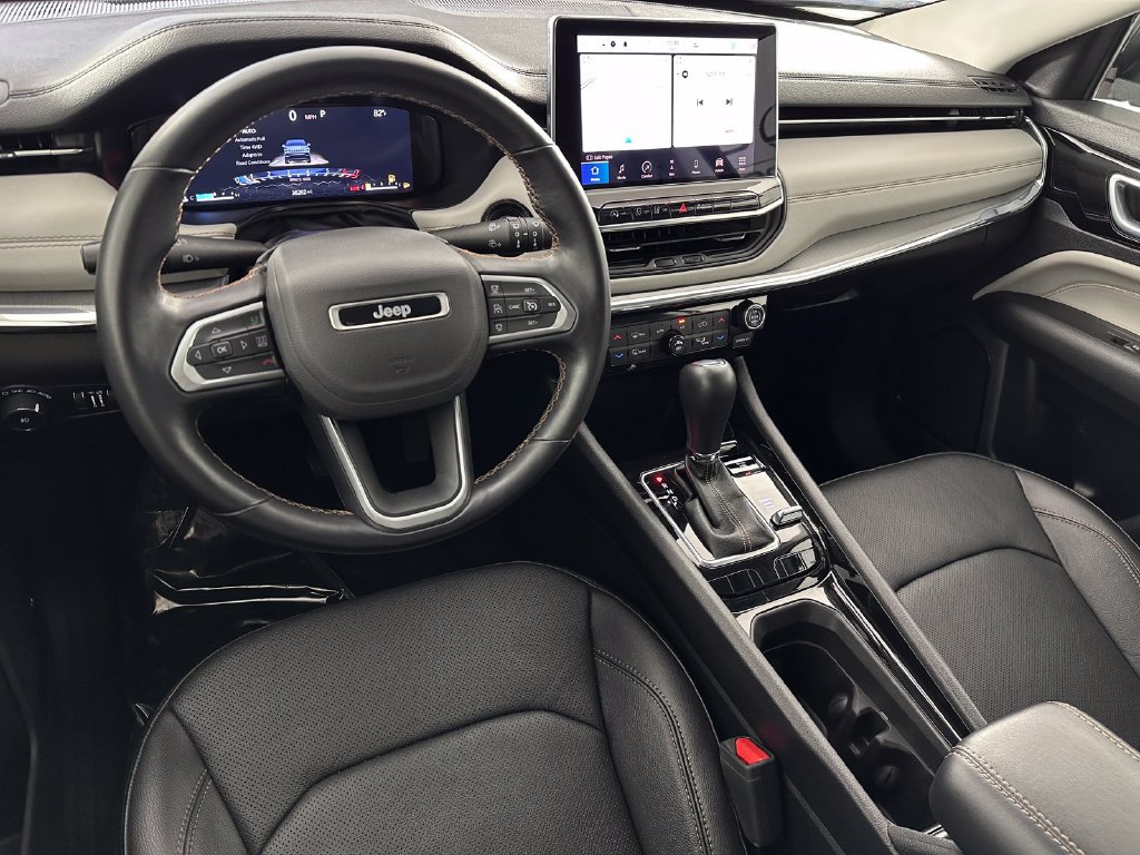Used 2022 Jeep Compass Limited w/ Elite Group AWD/4WD image 36