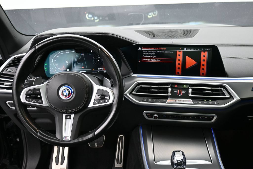 Used 2022 BMW X5 M50i w/ Executive Package AWD/4WD image 11